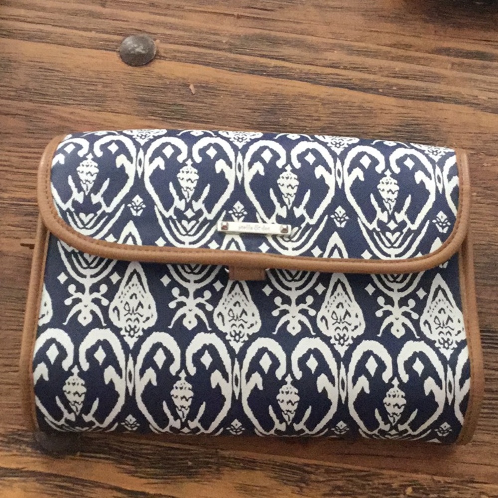 Stella & Dot shower caddy bag
